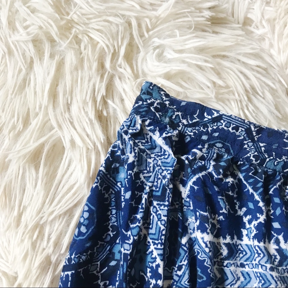 • hollister midi skirt | s •